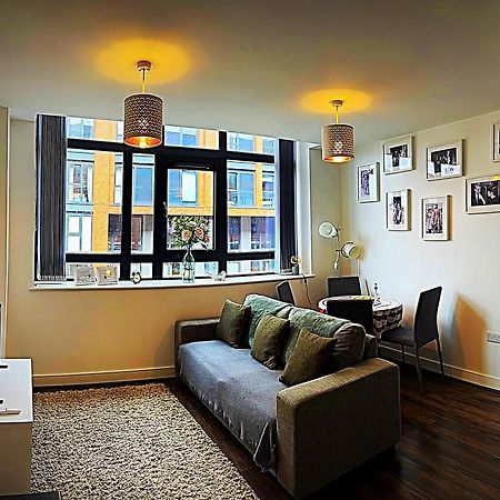 Cotton Apartment Chinatown Central Stay เบอร์มิงแฮม ภายนอก รูปภาพ