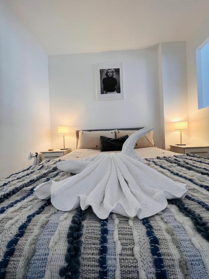 Cotton Apartment Chinatown Central Stay เบอร์มิงแฮม ภายนอก รูปภาพ