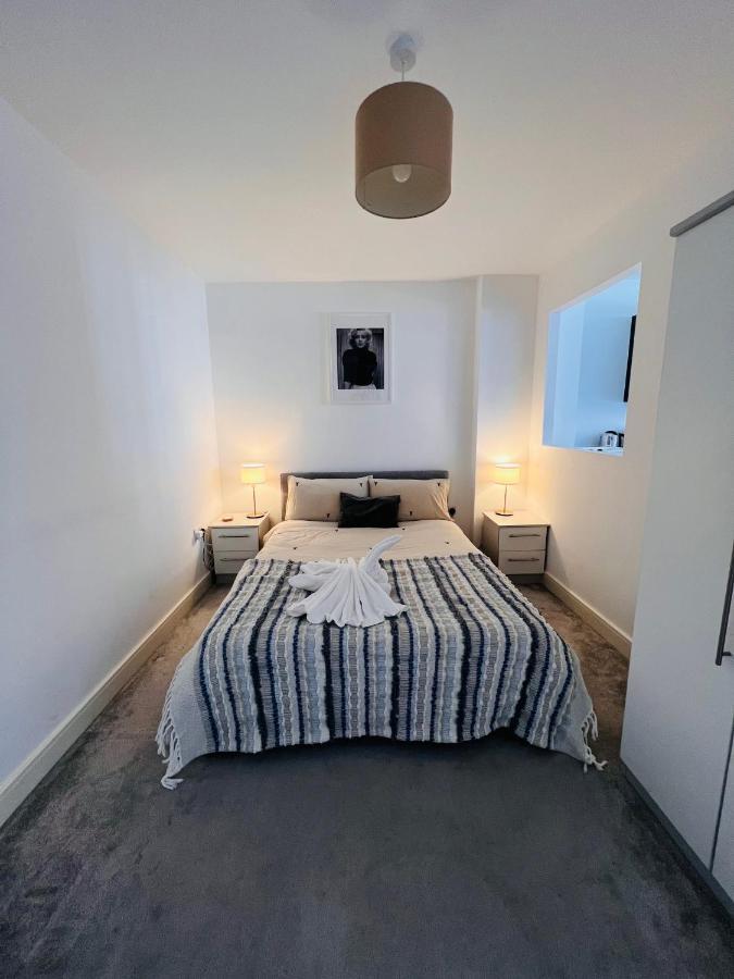 Cotton Apartment Chinatown Central Stay เบอร์มิงแฮม ภายนอก รูปภาพ